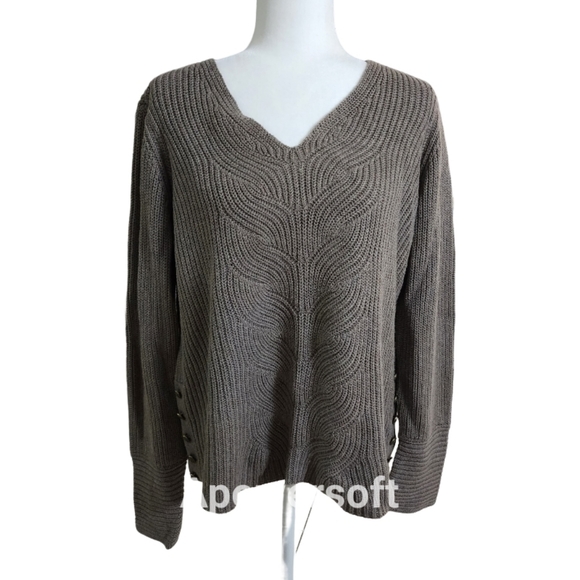 Sonoma Sweaters - Sonoma Long Sleeved Ribbed Grey V-Neck Sweater
